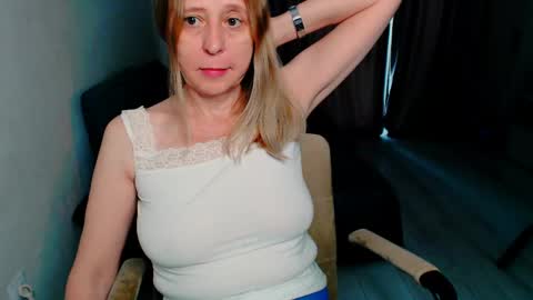Milena online show from June 2026 09:15:01 AM
