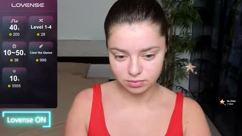 Mila online show from October 2025 07:55:01 PM