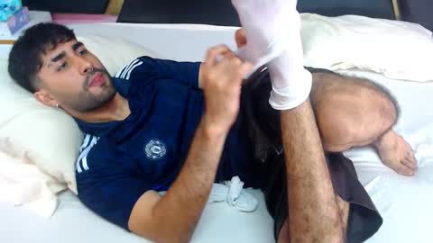 milanzaire online show from October 2025 12:41:02 AM