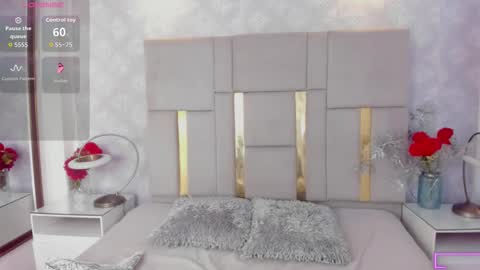 Cami  online show from September 2025 12:39:02 PM