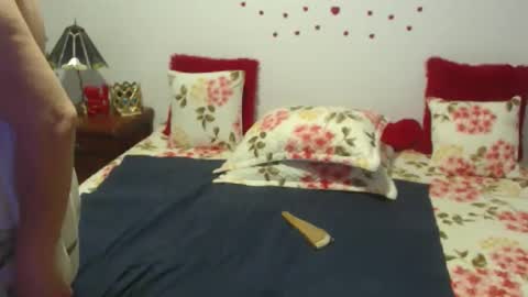 milchanell online show from October 2025 05:28:02 AM