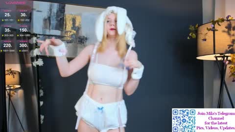 Snapshot of mildredbain chatting on December 2024 03:16:02 AM Mila online show from December 2024 03:16:02 AM