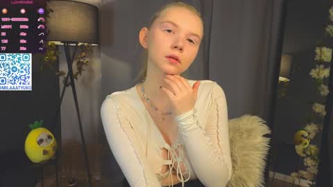 Snapshot of mildredbain chatting on January 2025 02:11:01 AM Mila online show from January 2025 02:11:01 AM