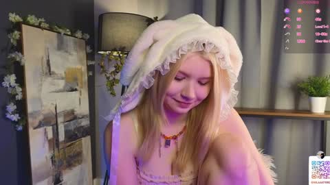 Snapshot of mildredbain chatting on February 2025 01:23:01 AM Mila online show from February 2025 01:23:01 AM
