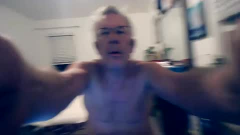 Milehi1958 online show from September 2025 10:20:01 AM