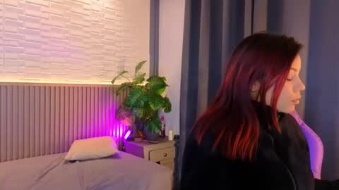 milena_lawson online show from December 2025 10:42:02 AM