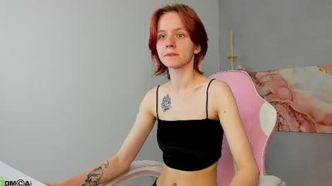 Snapshot of milena_milyan chatting on July 2026 01:23:01 AM Milena online show from July 2026 01:23:01 AM