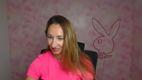 Milena online show from March 2026 12:21:02 PM