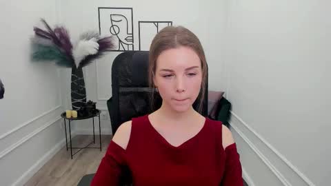 mileygloss online show from November 2025 12:42:01 PM