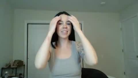 Snapshot of milf4you6 chatting on June 2026 12:05:02 AM milf4you6 online show from June 2026 12:05:02 AM
