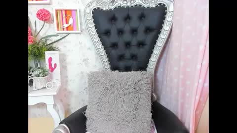 Antonella online show from October 2025 01:29:02 PM