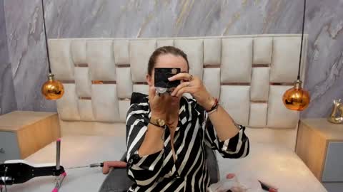 Snapshot of milf_drip chatting on June 2026 12:07:02 PM Lili online show from June 2026 12:07:02 PM