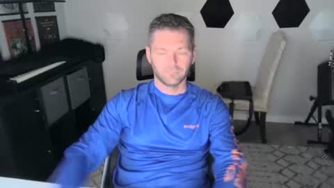 milf_hunter567 online show from October 2025 05:59:01 PM