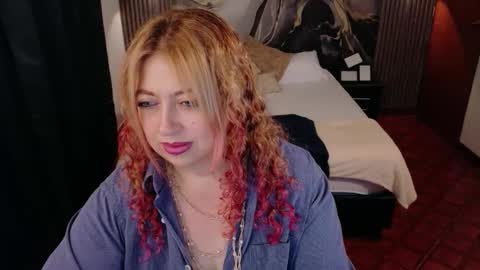 Snapshot of milfarlet chatting on January 2026 02:08:01 PM Arlet online show from January 2026 02:08:01 PM