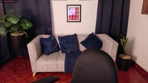 Snapshot of milfarlet chatting on January 2026 02:01:02 PM Arlet online show from January 2026 02:01:02 PM