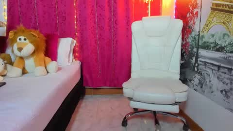 Nakary Bustamante online show from March 2025 01:36:02 AM