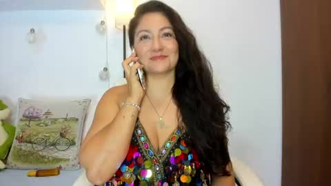 Nakary Bustamante online show from July 2026 10:13:02 PM