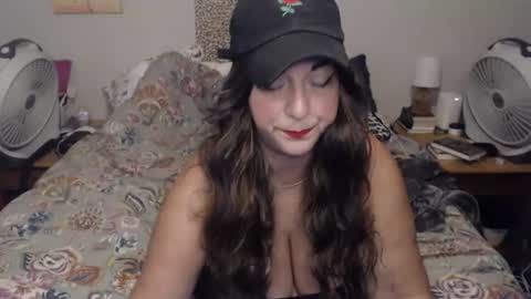 Snapshot of milfmonee chatting on June 2026 11:10:01 PM MILF Monee online show from June 2026 11:10:01 PM