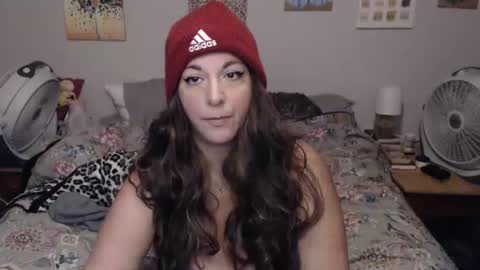 Snapshot of milfmonee chatting on July 2026 12:36:02 AM MILF Monee online show from July 2026 12:36:02 AM
