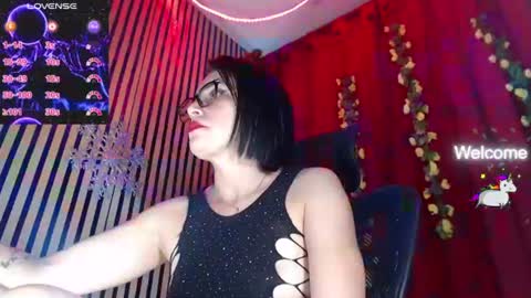 Snapshot of milfsexx_ chatting on August 2026 10:44:02 PM Andrea online show from August 2026 10:44:02 PM