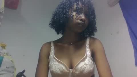 Snapshot of milinasy chatting on February 2026 08:53:02 AM milinasy online show from February 2026 08:53:02 AM