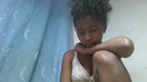 Snapshot of milinasy chatting on February 2026 06:56:01 AM milinasy online show from February 2026 06:56:01 AM