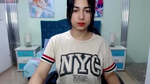 Snapshot of milk_little4u chatting on March 2026 03:31:01 AM luci online show from March 2026 03:31:01 AM