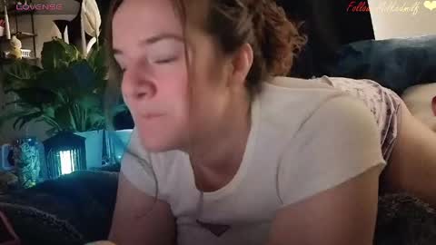 Snapshot of milkedmilf chatting on April 2026 03:47:01 PM milkedmilf online show from April 2026 03:47:01 PM