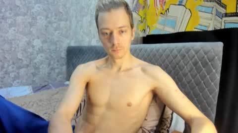 Isaac online show from November 2025 05:24:01 AM