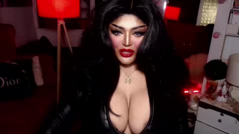 milkshakelavinia online show from January 2025 11:26:01 PM