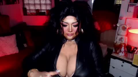 milkshakelavinia online show from January 2025 04:36:01 AM