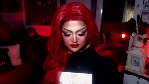 milkshakelavinia online show from February 2025 10:56:02 AM