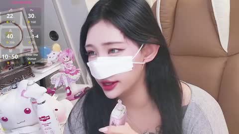 milksola online show from May 2026 12:45:02 PM