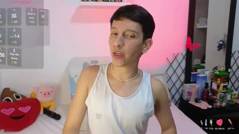 Snapshot of milky__boy_ chatting on November 2025 04:33:01 AM H A R O L D online show from November 2025 04:33:01 AM