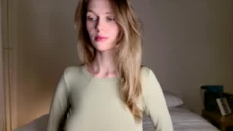 milky__way_ online show from December 2025 02:59:02 PM