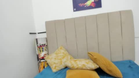Snapshot of milky_candy_18 chatting on May 2026 06:09:01 PM milky_candy_18 online show from May 2026 06:09:01 PM