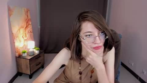 Snapshot of milky_jenny chatting on August 2026 05:18:01 AM Eva online show from August 2026 05:18:01 AM
