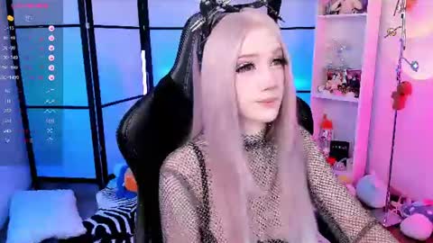 milky cute online show from July 2026 06:58:02 PM