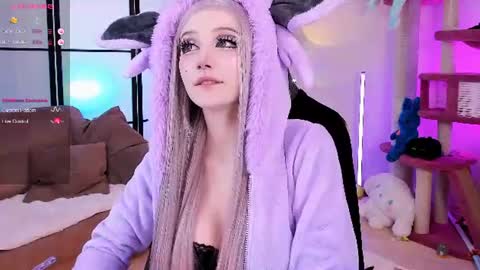 milky cute online show from July 2026 05:05:01 PM