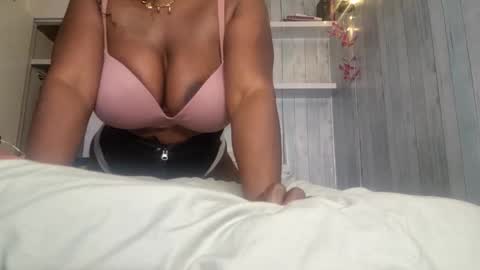 Goddess Blackbeauty online show from November 2025 09:30:01 AM