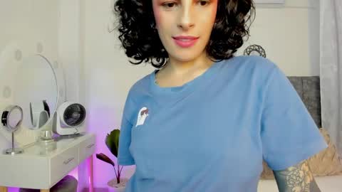 Milagros online show from December 2024 09:39:02 AM