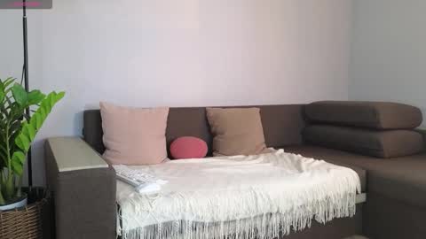 Milana online show from January 2026 05:11:01 AM