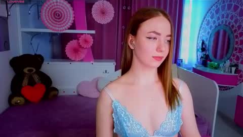 Snapshot of millana_hot chatting on March 2026 08:54:01 PM Milana online show from March 2026 08:54:01 PM
