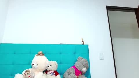 Aleja online show from February 2025 07:21:01 PM