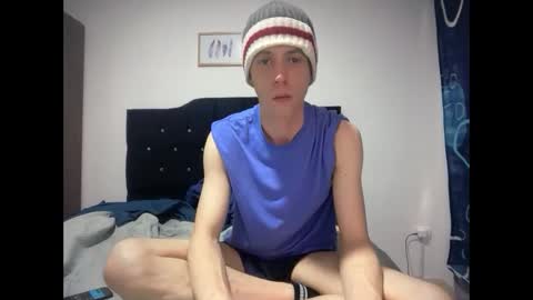 SlimnHungOH online show from September 2025 09:30:01 PM