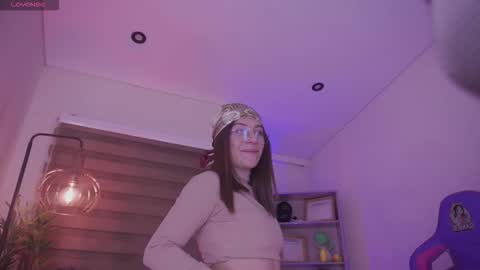 MILLY online show from November 2025 05:22:01 PM