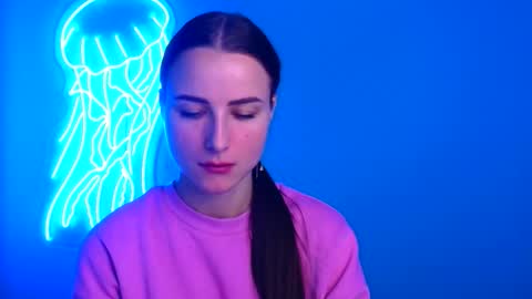 Milly online show from September 2025 05:53:02 AM