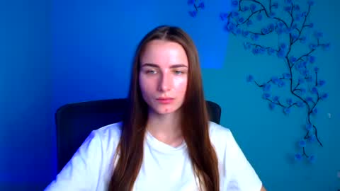 Snapshot of milly_liss chatting on June 2026 05:41:02 AM Milly online show from June 2026 05:41:02 AM