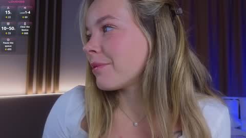 Milly    online show from December 2025 06:44:02 AM