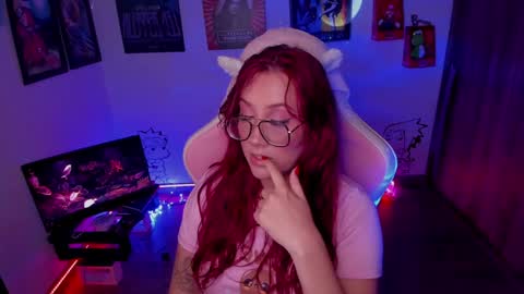 Snapshot of milly_yako chatting on February 2025 11:47:01 PM Monkey D Maddie online show from February 2025 11:47:01 PM